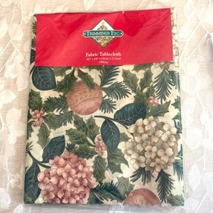 NWT Holiday Tablecloth 60” by 84” cotton floral & holly, hydrangea, gold print h